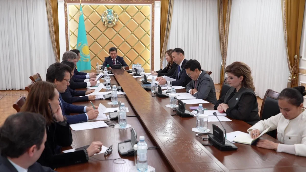 Халық Кеңесі утвердил составы трех постоянных комитетов