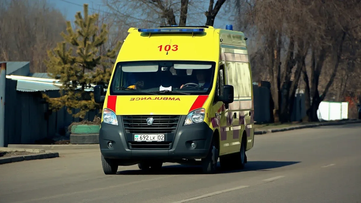 Астаналық әйел паркинг қызметкерін көлікпен басып кетті