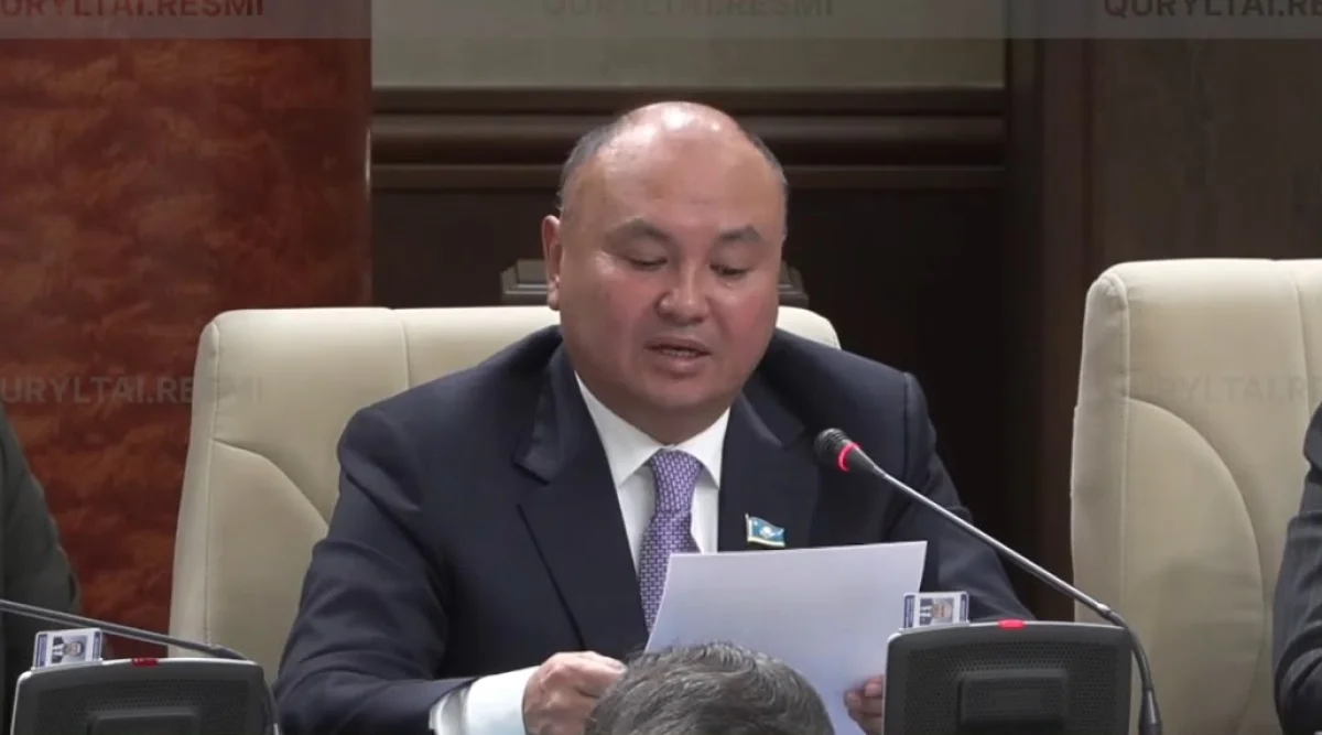 Ерлан Сайыр: Қоғам Ата заңның нормаларын бұлжытпай орындауы керек