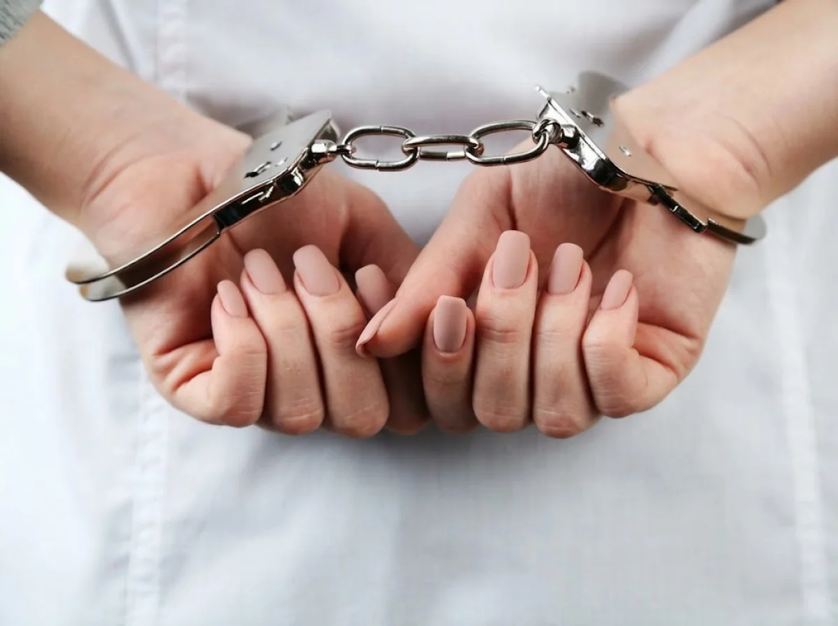 Главный бухгалтер областной больницы в Мангистау похитила 32 миллиона теңге
