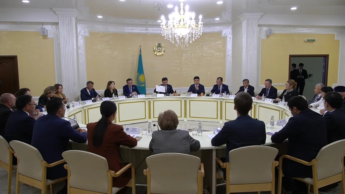 Қазақстан Халық Кеңесі Батыс Қазақстан облысының қоғам өкілдерімен кездесті