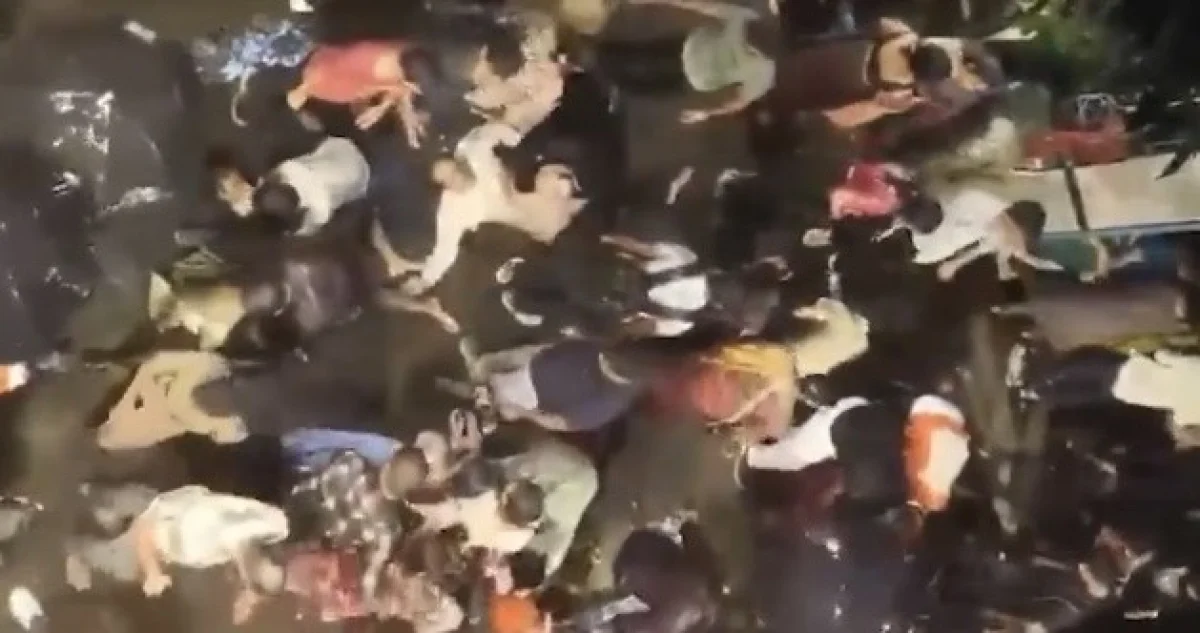 На религиозном празднике в давке погибли 17 человек