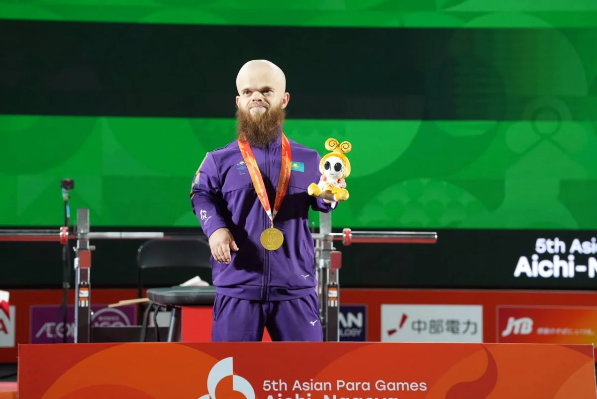 Давид Дегтярев установил новый рекорд Азиатских Пара игр и завоевал золото