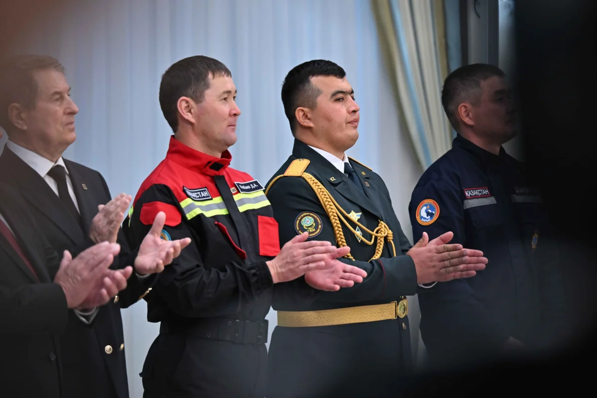 Президент высоко оценил профессионализм казахстанских спасателей