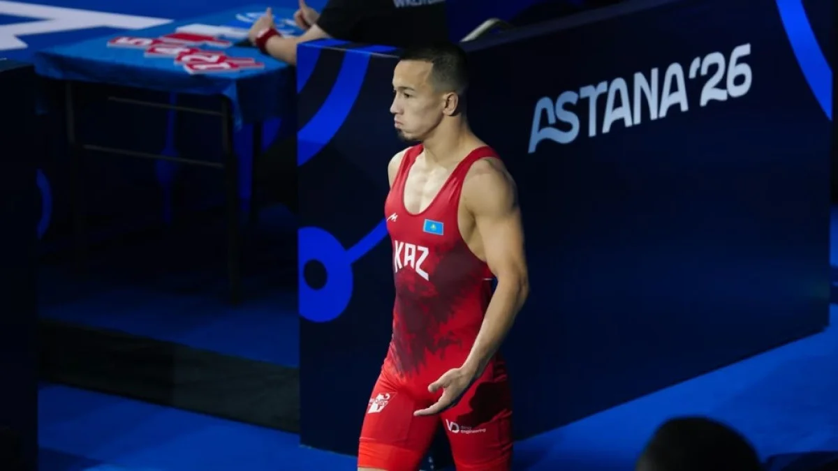 Айдос Сұлтанғали Астанада өтіп жатқан әлем чемпионатының жартылай финалына шықты