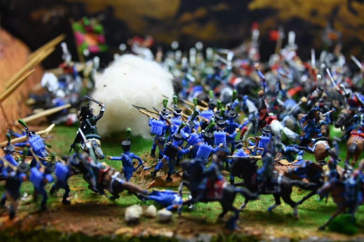 Мини-армия в масштабе 1:72: солдаты Карагандинского гарнизона воссоздают великие битвы истории