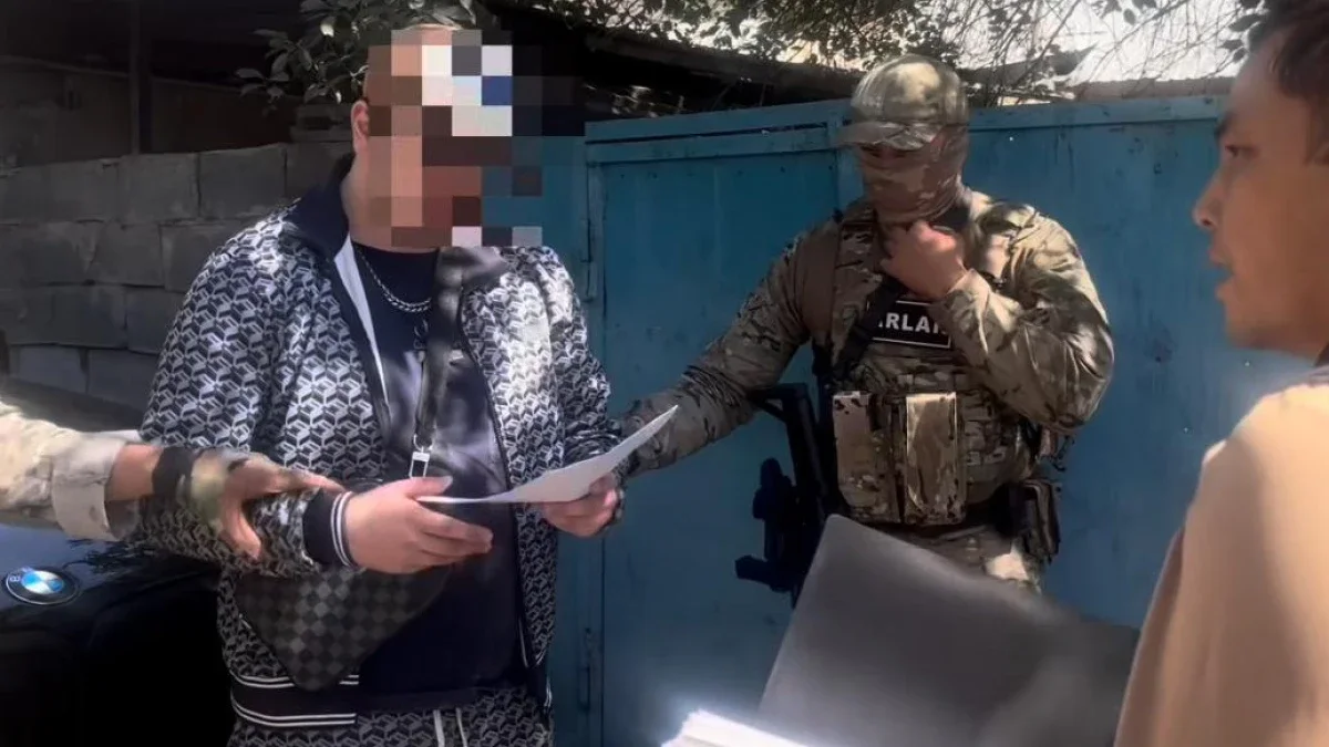 Жетісуда интернет-алаяқтардың call-орталығы әшкереленді