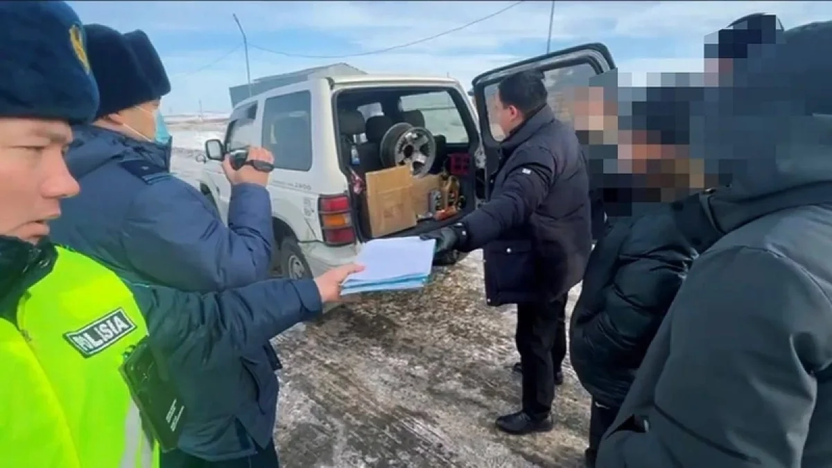 Ірі көлемде есірткі тасымалдаған