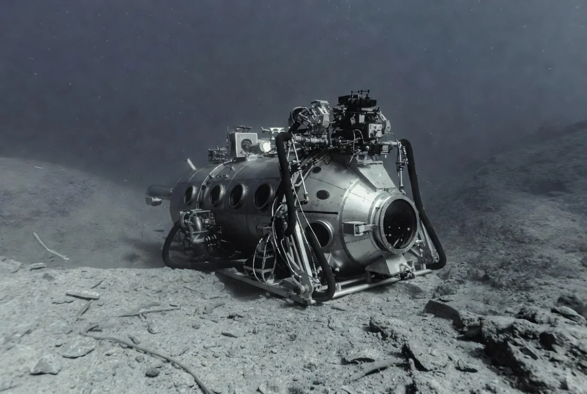 Япония достала стратегические металлы с глубины 6 км: прорыв, меняющий рынок редкоземельных элементов