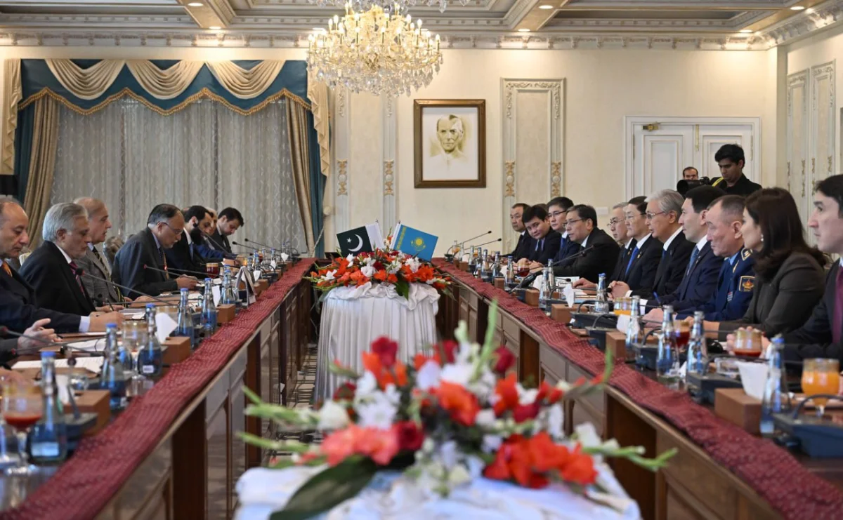 Мемлекет басшысы Пәкістан Премьер-министрімен келіссөз жүргізді