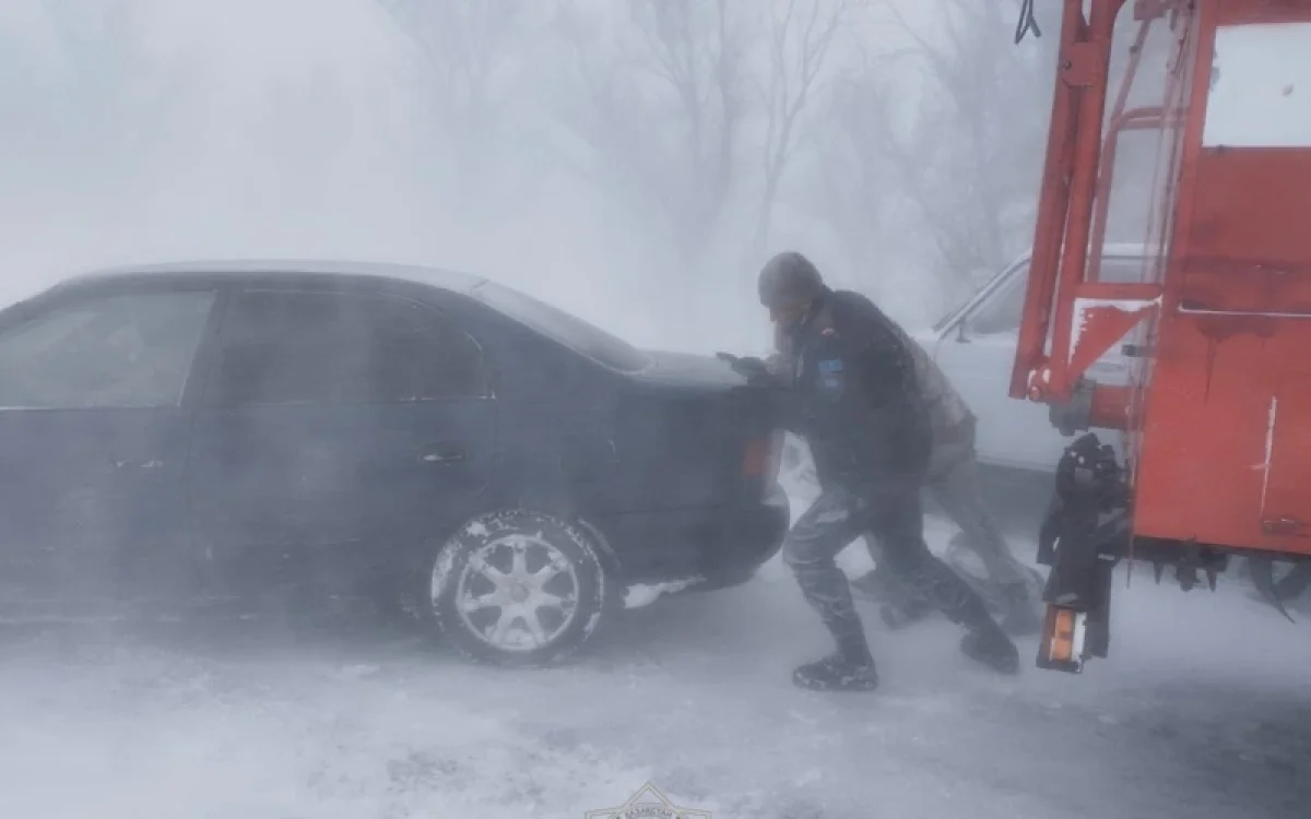 Қар құрсауында қалып қойғандар құтқарылды