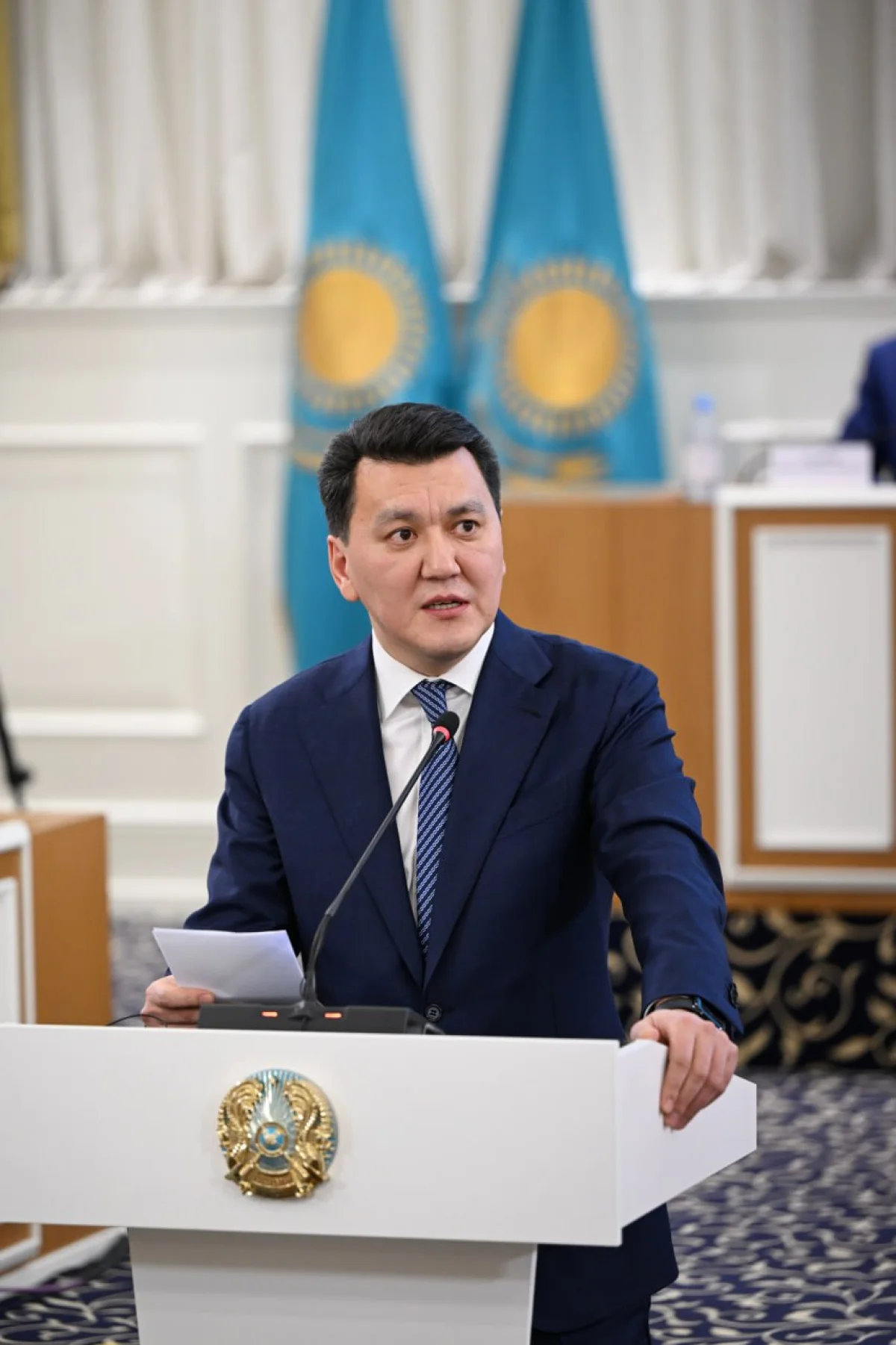 "Жаңа Ата Заңда төл мәдениет пен құндылықтарға қайшы келетін дүниелерге тосқауыл қойып отырмыз", - Е.Қарин