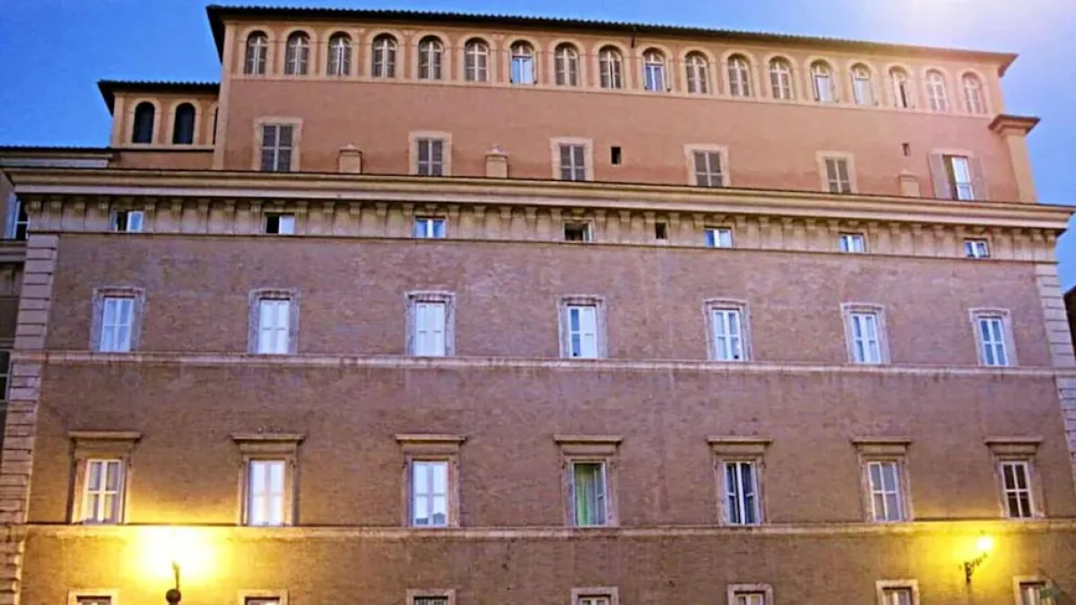 Здание из собственности Ватикана в целях экономии сделают отелем