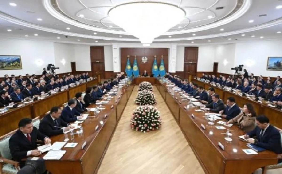 Олжас Бектенов: Правительство Казахстана расширяет поддержку бизнеса и повышает доходы населения