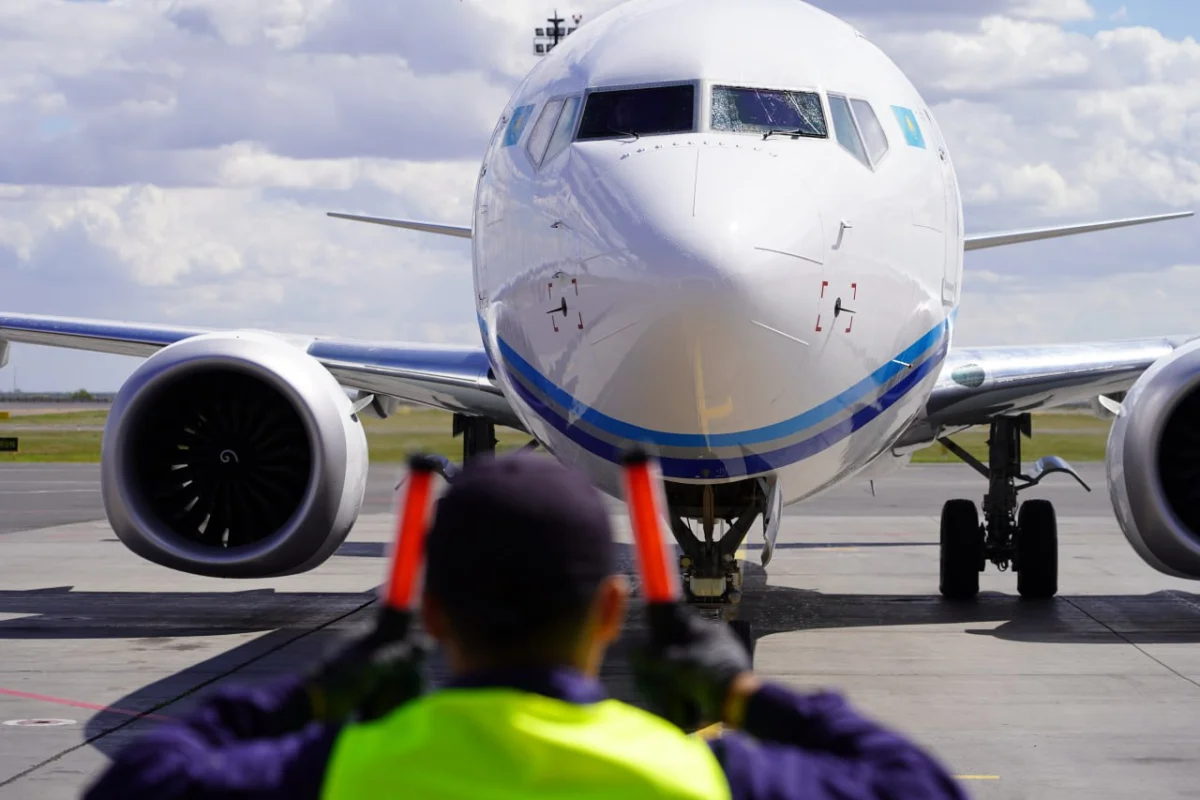 Үкімет 11 мың шақырым жолды жаңғыртып, әуежайлардың өткізу қабілетін 40 млн жолаушыға дейін арттырады