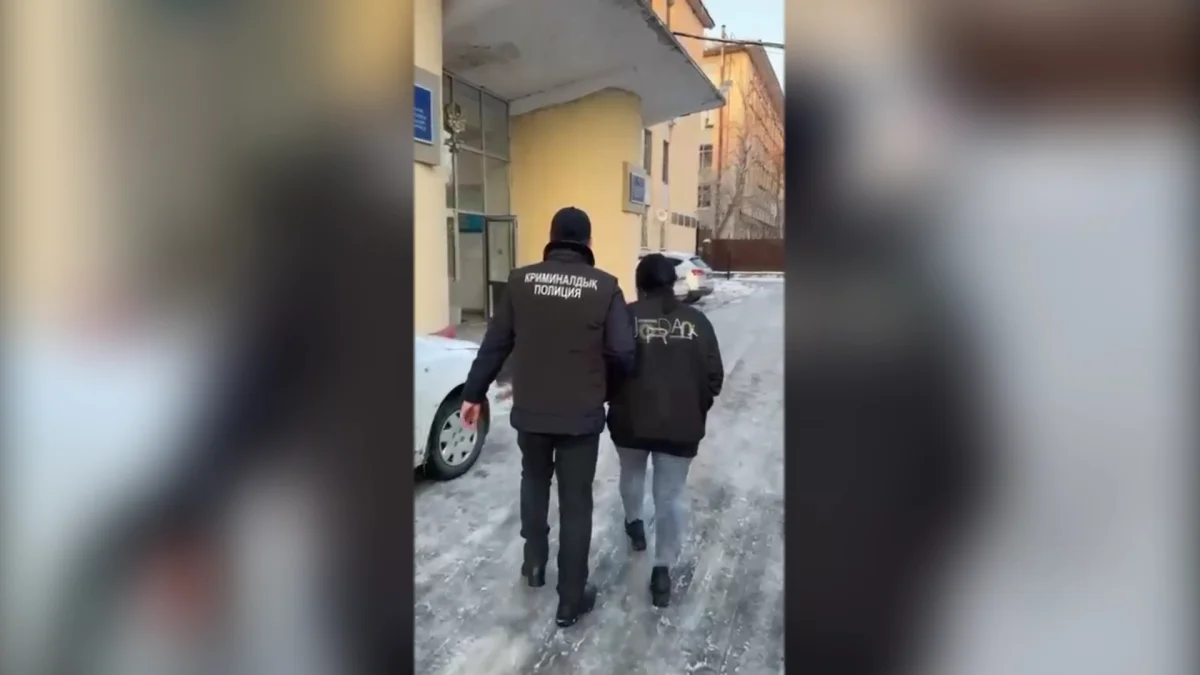 Кітап, ақша және алтын: Шымкентте пәтер ұрлығымен айналысқан әйел ұсталды