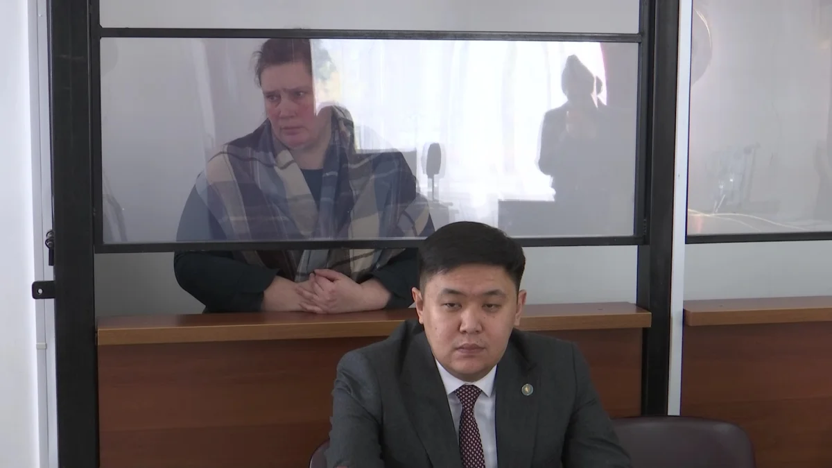 Суд Актобе пересматривает дело об убийстве мужчины: на скамье подсудимых супруга погибшего