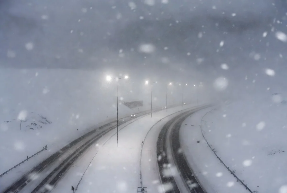 Временное ограничение движения на автодорогах Акмолинской и Северо-Казахстанской областей