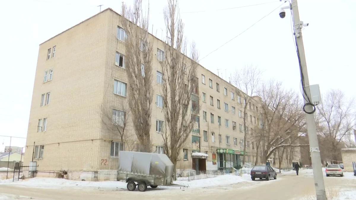 Ақтөбеде өткен ғасырда салынған жатақхананың жағдайы тұрғындарды алаңдатып отыр