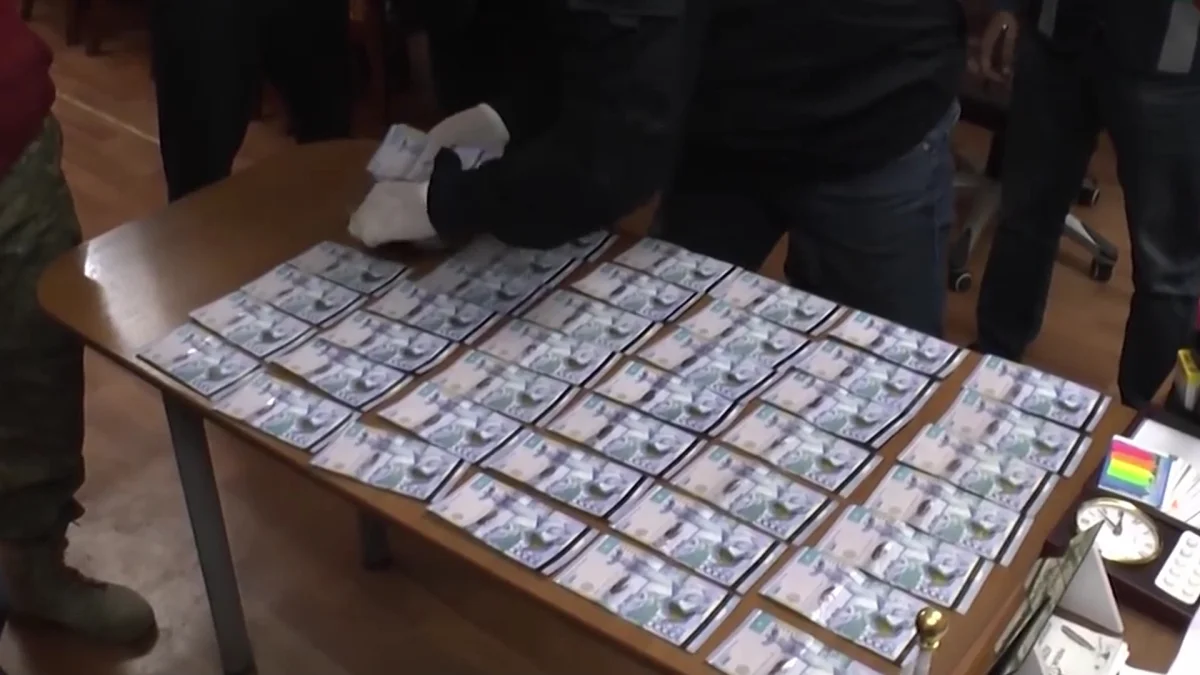 Ақтөбеде пара алды деген күдікпен прокурор ұсталды