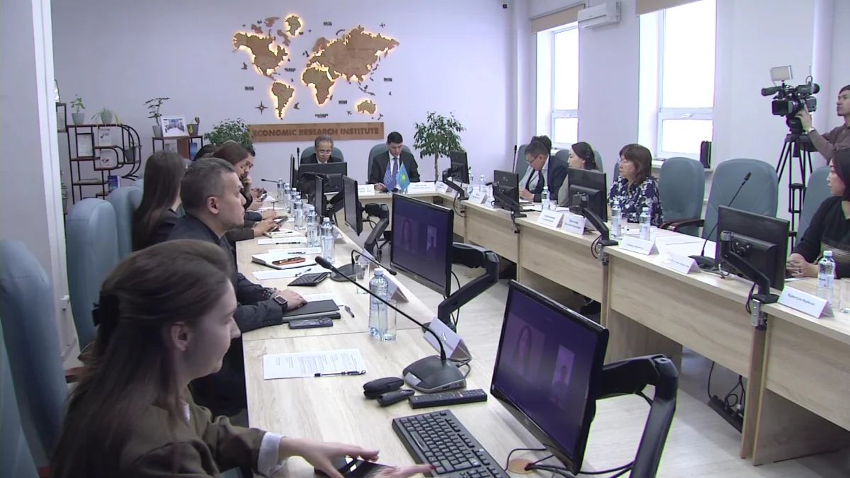 Как Конституционная реформа повлияет на экономическую политику страны, обсудили в Астане