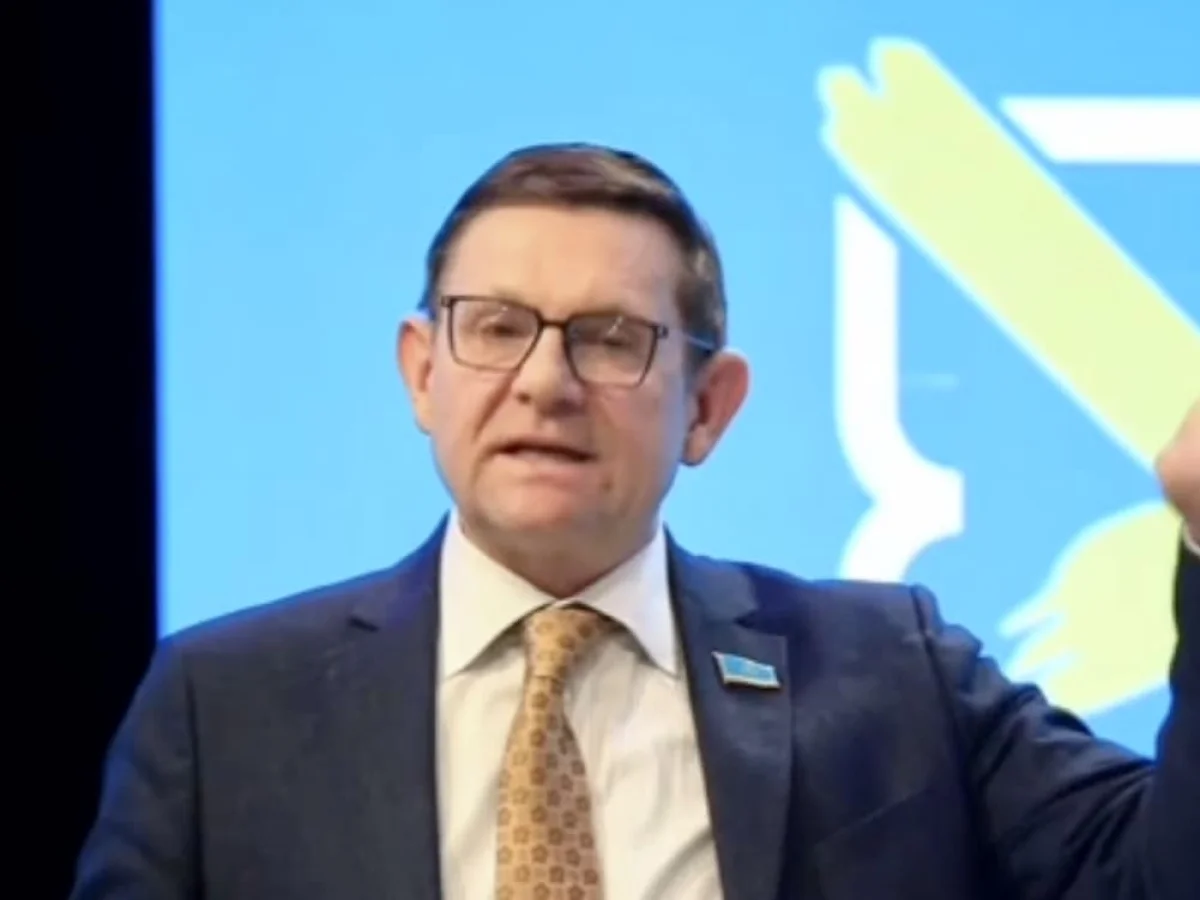 Новая Конституция - это документ будущего: депутат Сергей Пономарев