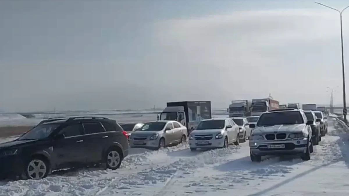 Қарағанды облысында 850 автокөлік қар құрсауында қалды