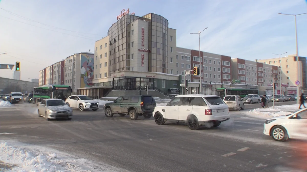 "Жаңа Конституция азаматтардың құқығын қорғауға кепілідік береді", - заңгер