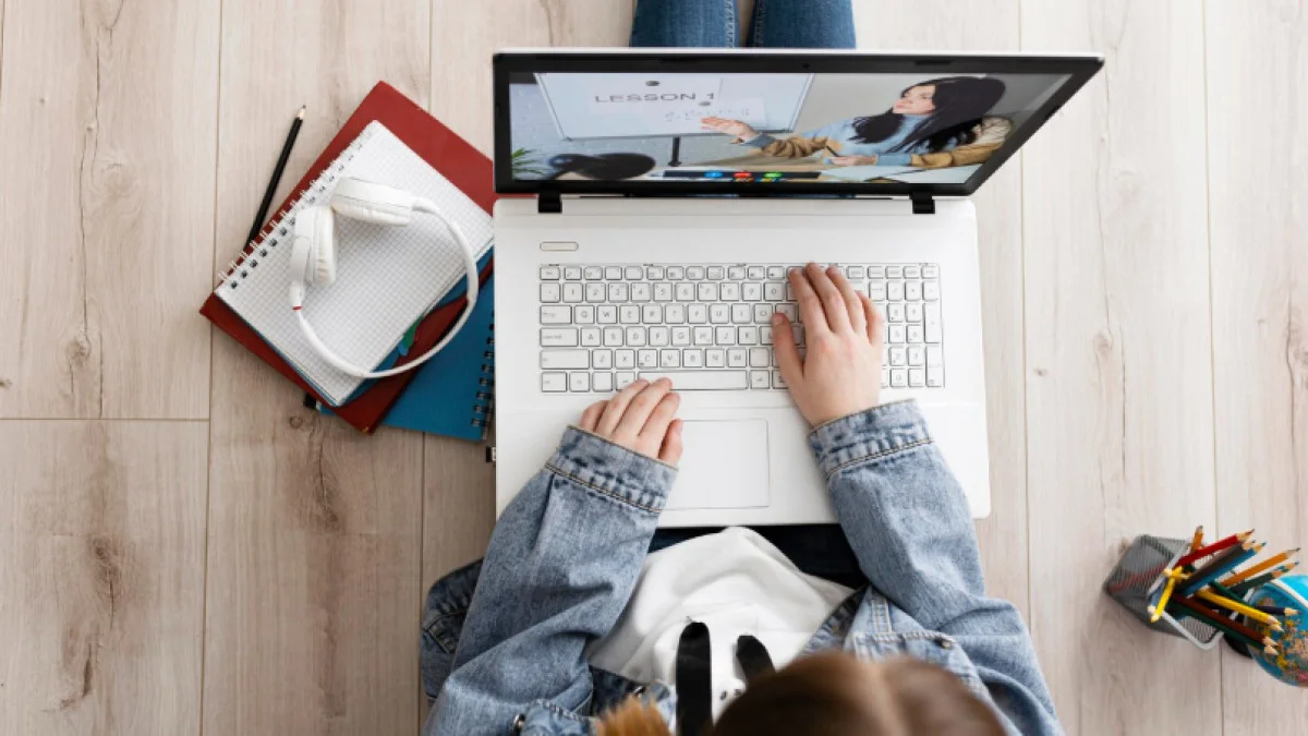 Ертең бірінші ауысым оқушылары қашықтан оқиды