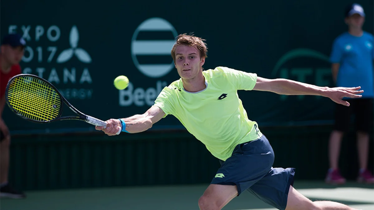 Бублик молниеносно стартовал в Дубае: победа за 65 минут