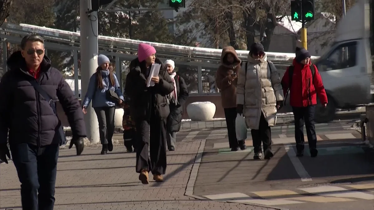 Алматыда 13 жастағы қызды әкесінің танысы зорлаған