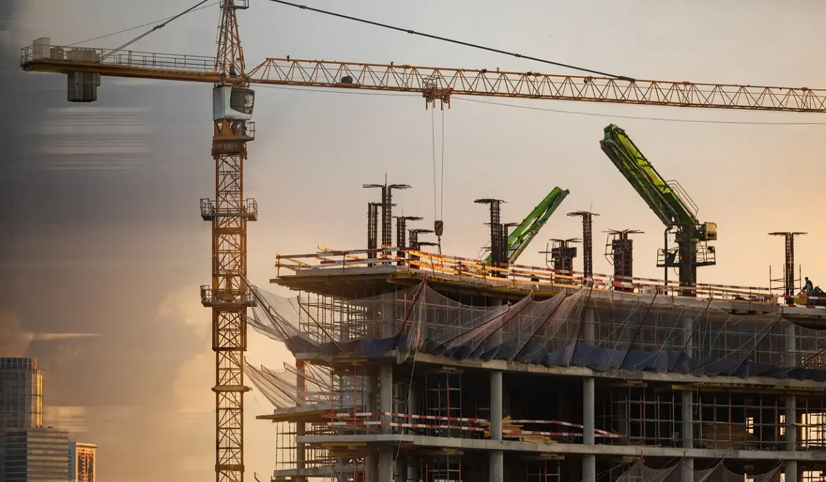 Астанада алаяқтар үлескерлерді алдап, баспанасыз қалдырған