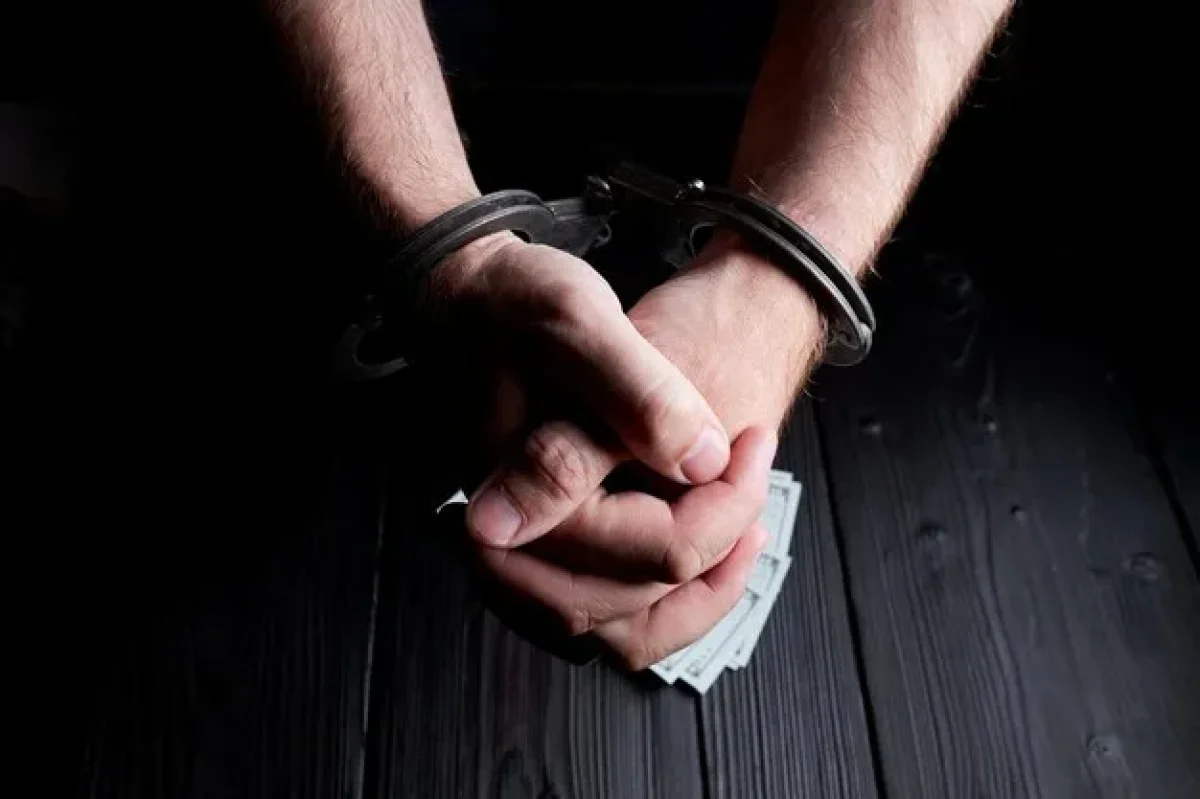 Обещал приумножить деньги: мужчина обманул десятки астанчан