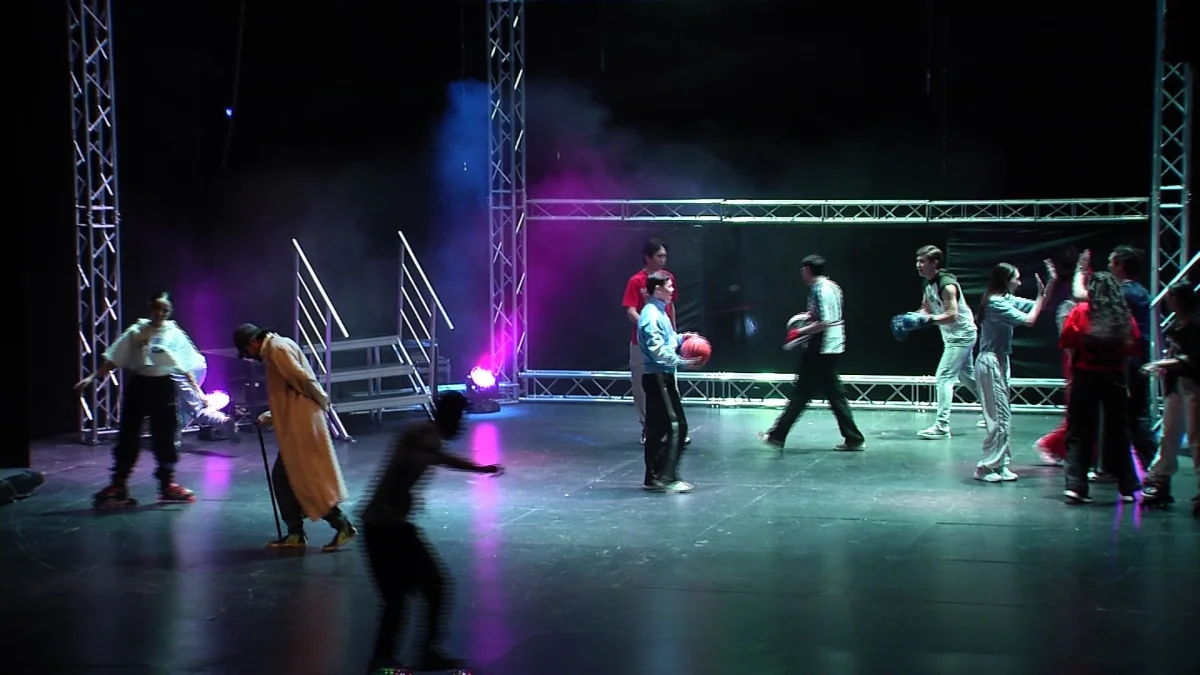 Елордалық оқушылар «Соңғы аялдама» қойылымын көріп қайтты