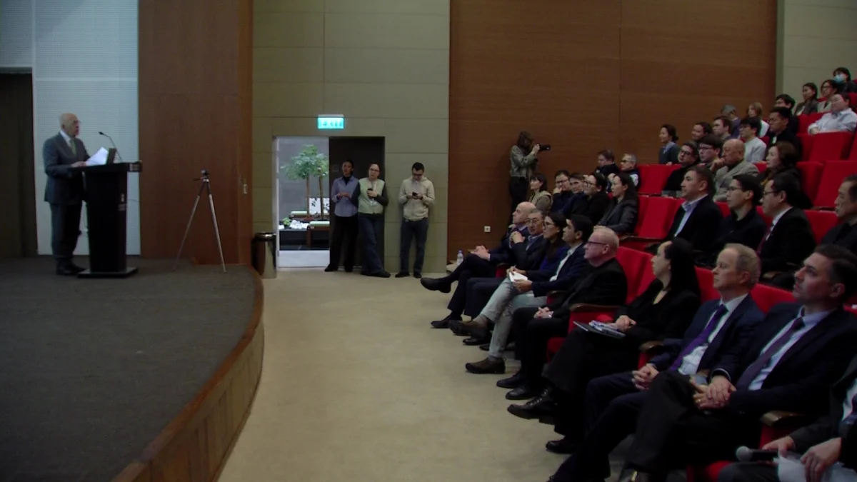 Новый исследовательский Институт новых материалов и технологий в области энергетики открыли в Астане