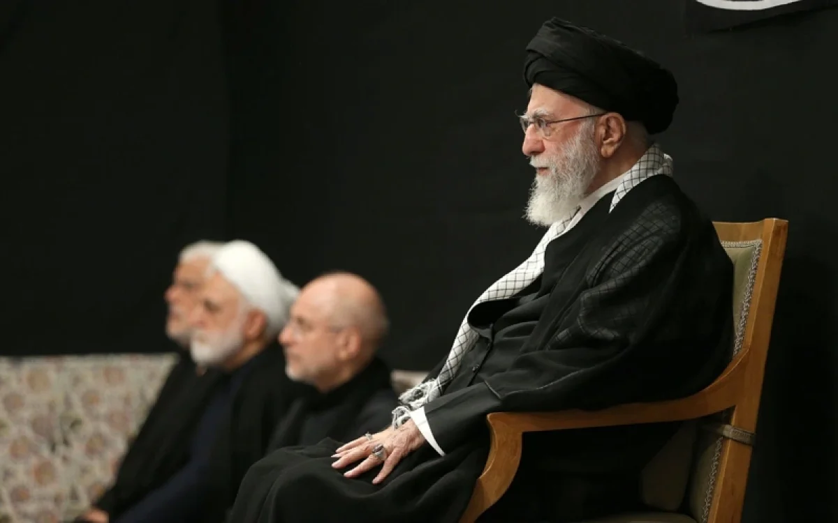 Иран ресми түрде Али Хаменейдің қазасын растады
