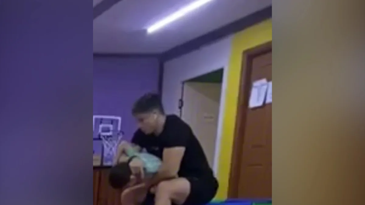 Скандал вокруг коррекционного центра для особенных детей в Алматы: тренера по ЛФК обвинили в издевательстве над воспитанниками