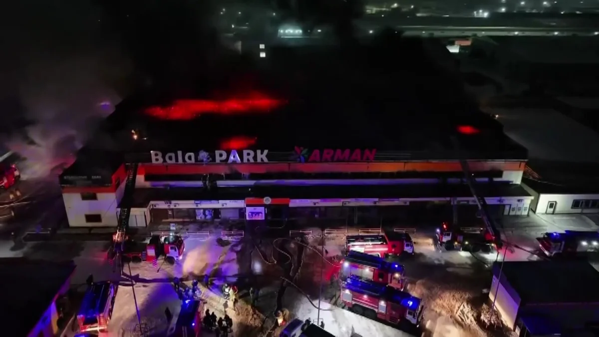 Уголовное дело начато по факту пожара в детском развлекательном центре в Семее