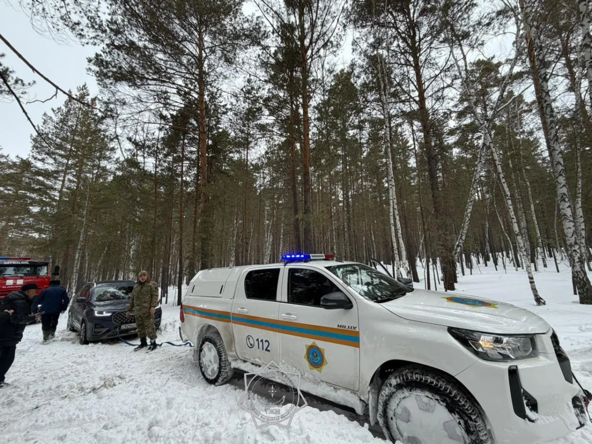 ТЖМ құтқарушылары жүргізушілерге көмекке келді