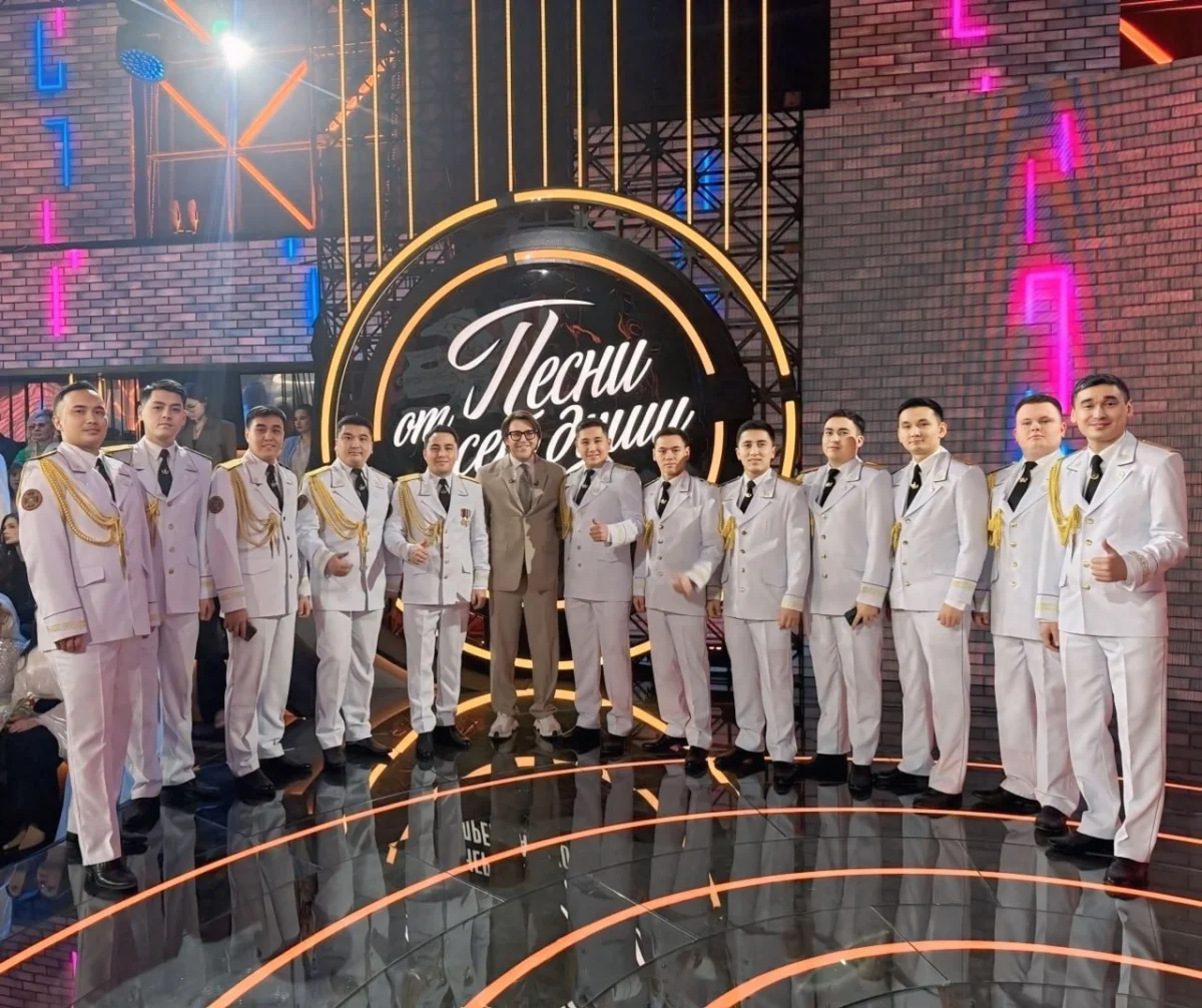 Гвардейцы Казахстана покорили московскую сцену в шоу «Привет, Андрей!» (ВИДЕО)