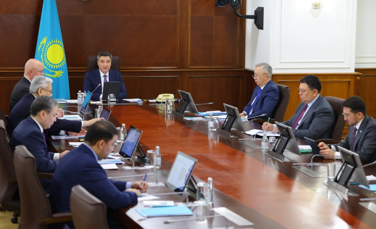 185 мың отбасы баспана жағдайын жақсартты: Олжас Бектенов құрылыс қарқынын сақтауды тапсырды