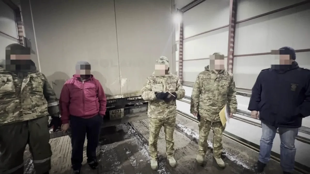 18 шетелдік азамат шекараны заңсыз кесіп өтпек болған