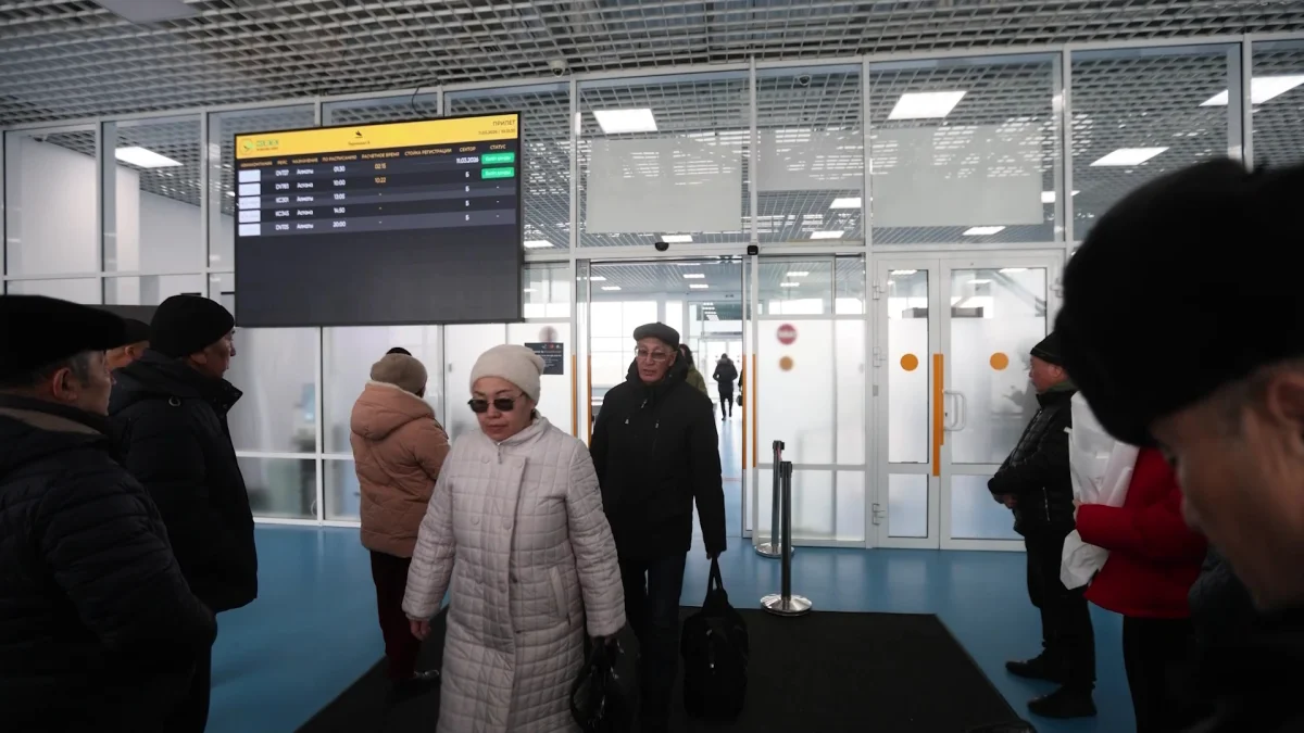 "Испытали психологический шок": 7 врачей ВКО вернулись домой из неспокойного Израиля