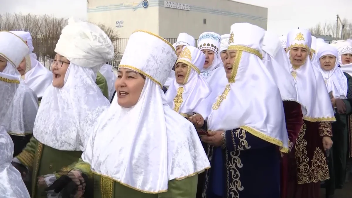 Ақтөбеде 500 адамнан құралған «Қамажай» керуені жүріп өтті