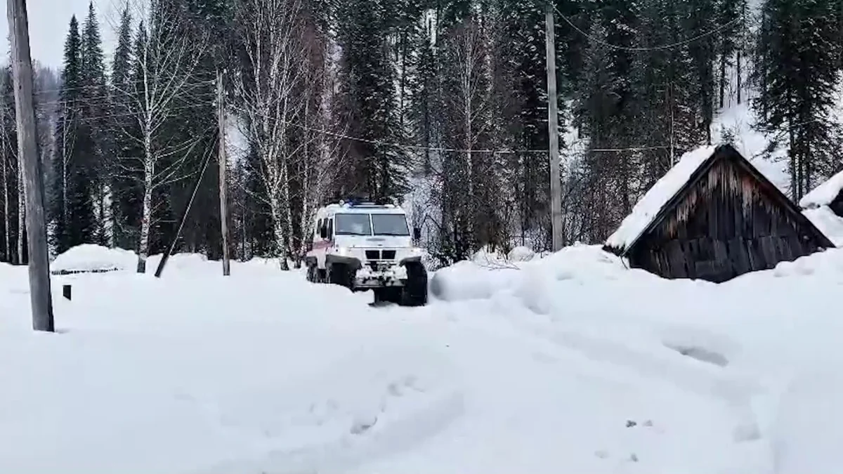 300 легковых и 120 грузовых автомобилей эвакуировано с трасс ВКО