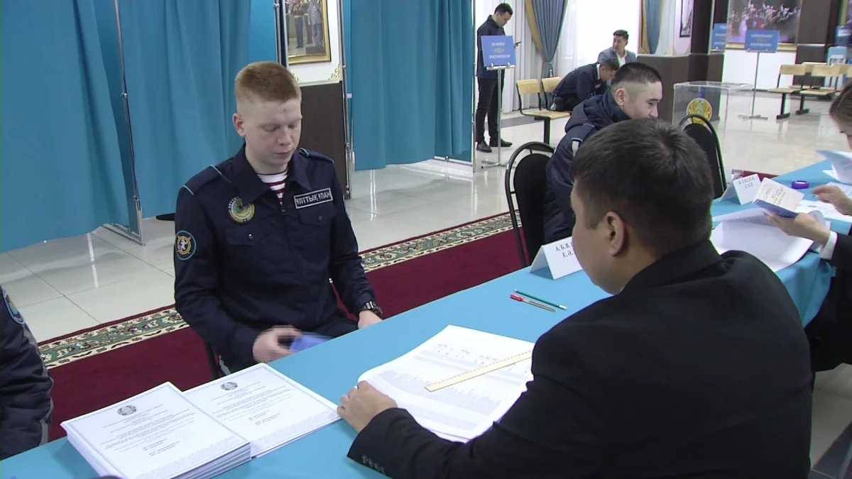 Солдаты Нацгвардии впервые проголосовал в день своего рождения