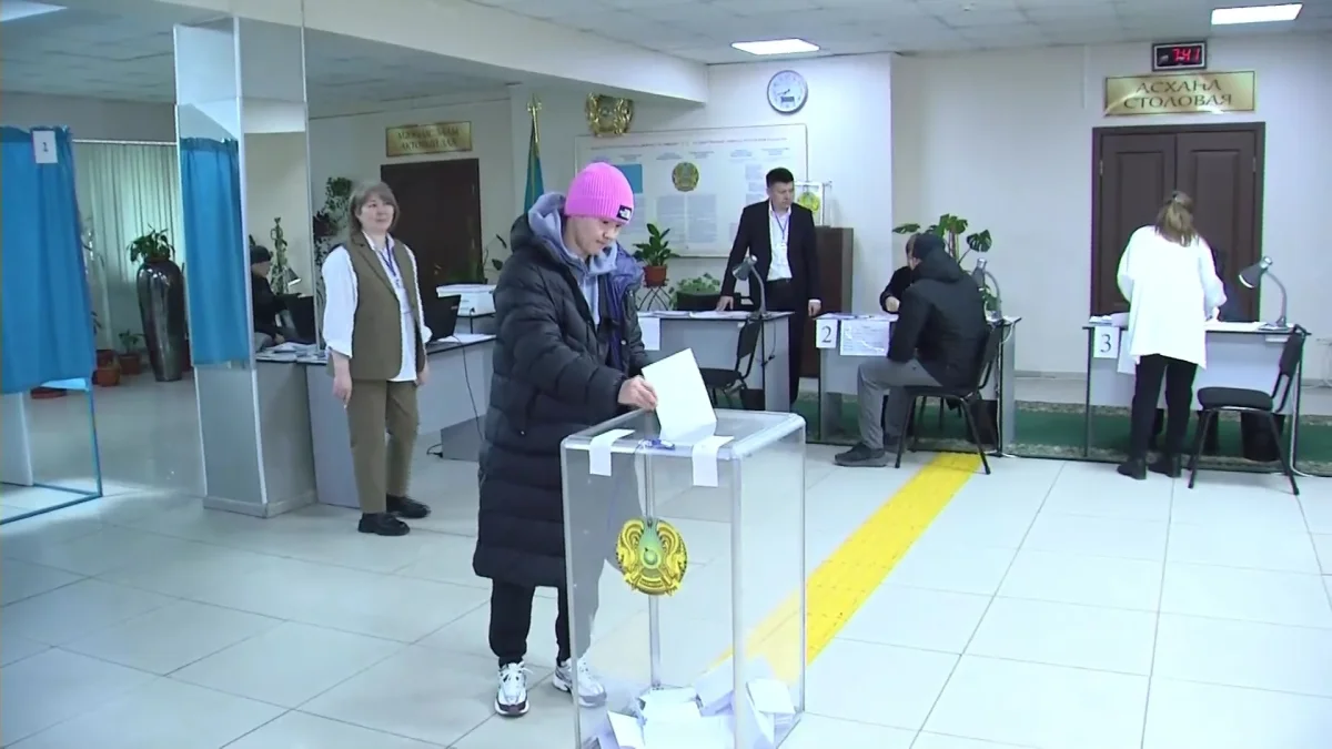 В Алматы открыты 654 участка для голосования