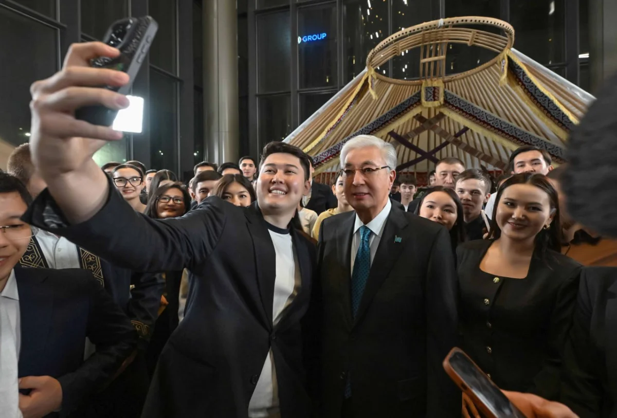 Президент жастармен кездесті