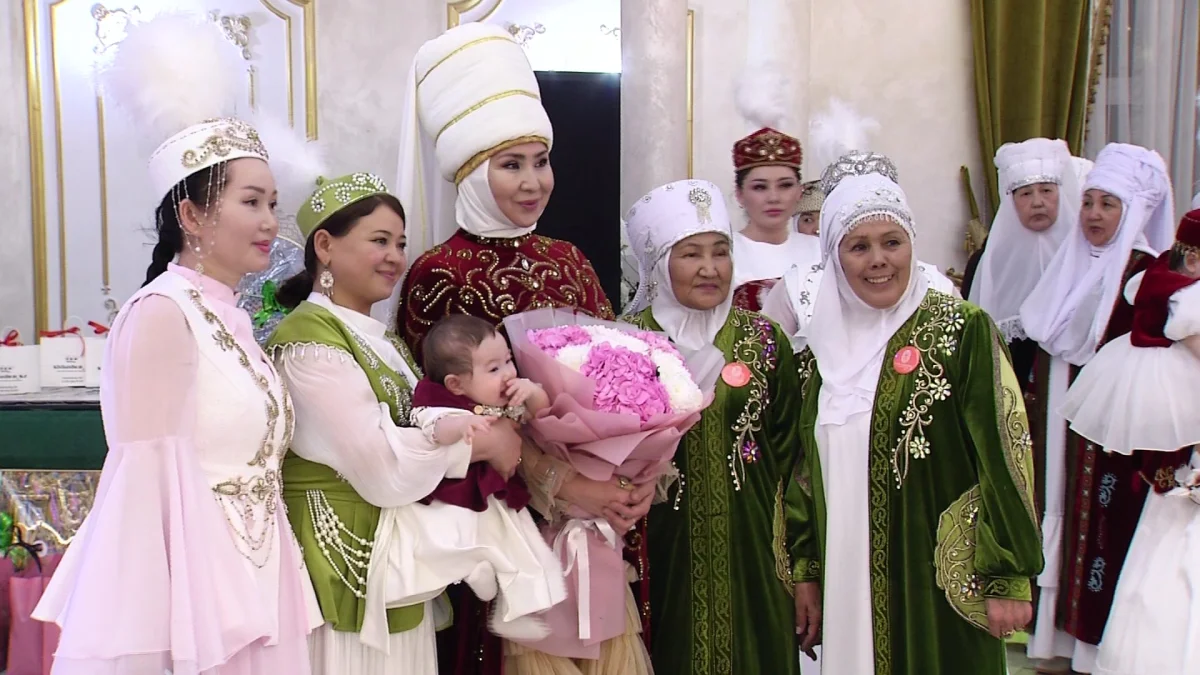 Ақтөбеде бір әулеттің 19 келіні бір-бірімен тату тұрады