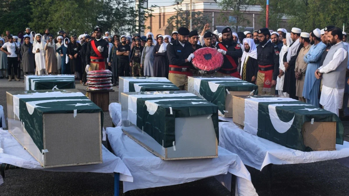 Пәкістанның Кабулдағы ауруханаға соққысы салдарынан 400 адам қаза тапты